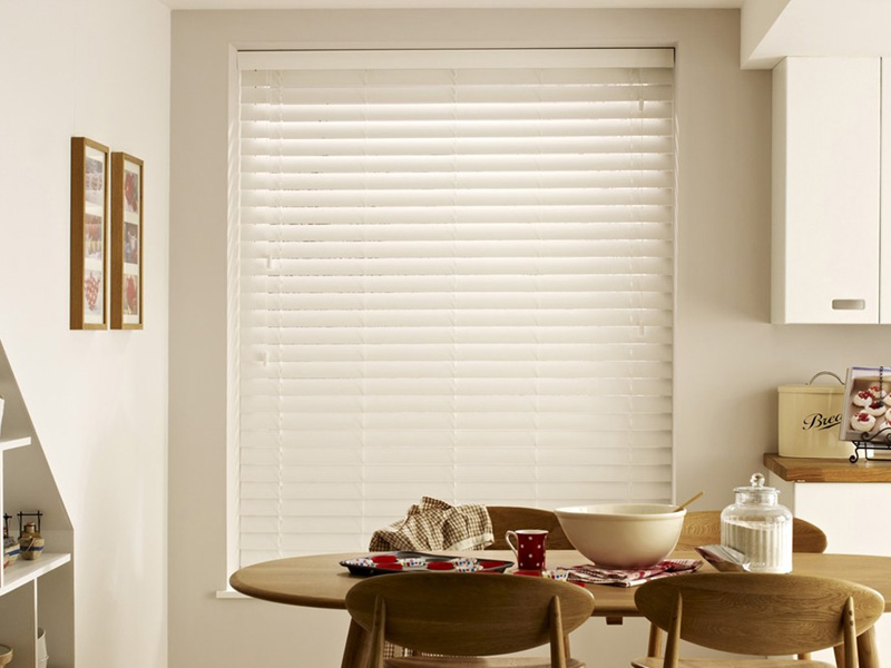 Venetian blinds
